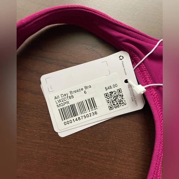 New! Lululemon Bra - Picture 4 of 4